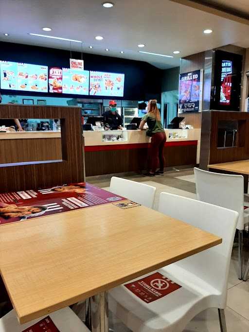 KFC - Tiban Batam 9