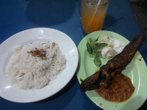 Nasi Uduk Cak Soleh 4