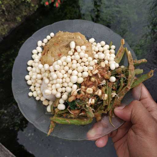 Warung Kangkung Mbok Dayu 5