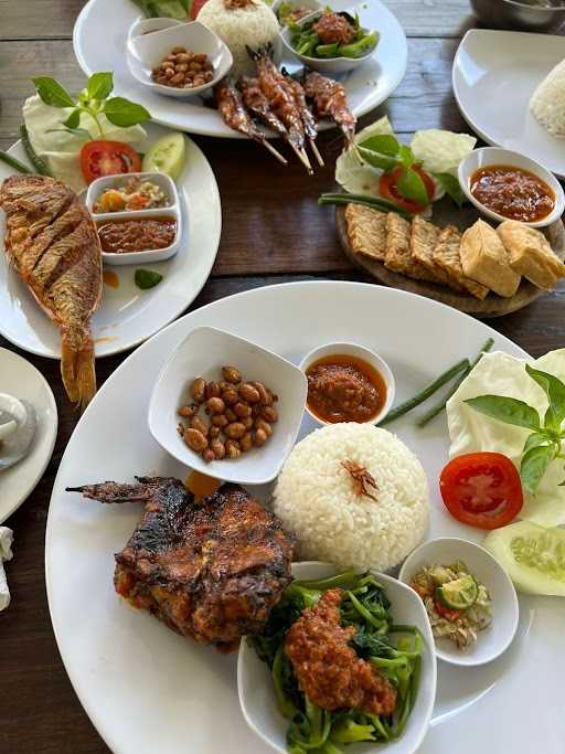 Warung Segara Adi 10