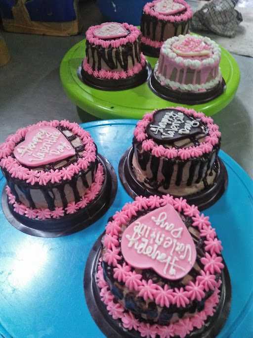 Toko Kue Arum Bakery 4