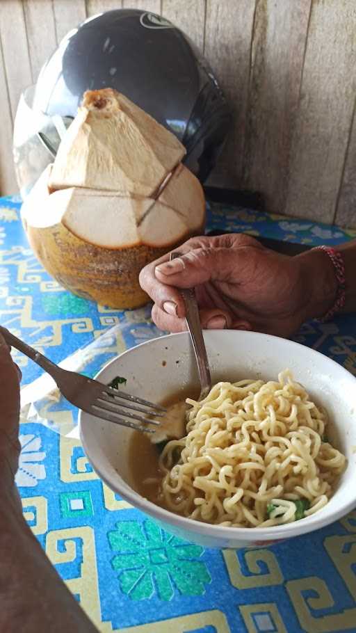 Warung Makan Sederhana Bu Briyan 6