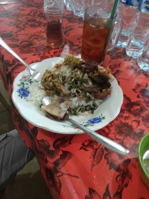 Warung Nasi Men Bali Babi Guling 8