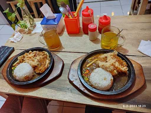 Kedai Dibakarin 6