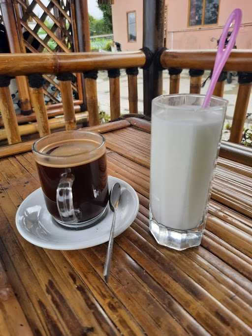 Ndalem Coffee 1