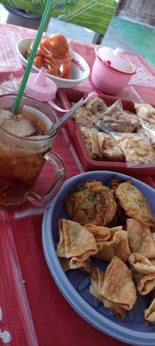 Bakso & Mie Ayam Mangewu 6