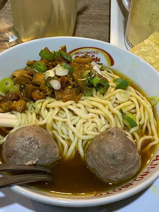 Bakso Raksasa 9