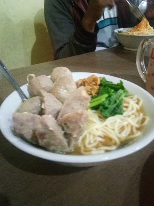 Megaria Bakso & Mie Ayam 8