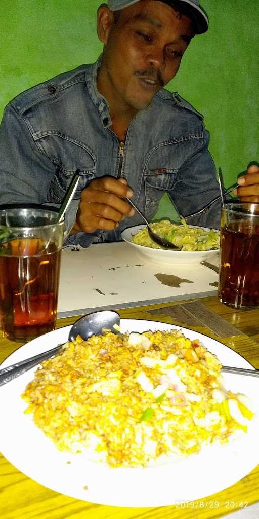 Warung Nasi & Mie Goreng 1