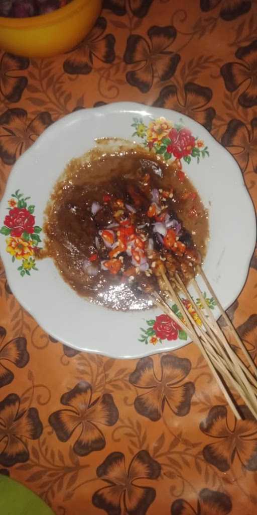 Sate Ayam Dan Daging Mas Bagus Jl Bulak Banteng Madya No 12N 4