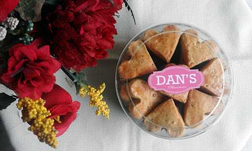 Dan'S Biscuiterie 1