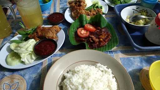 Ayam Goreng Lek Rin 2