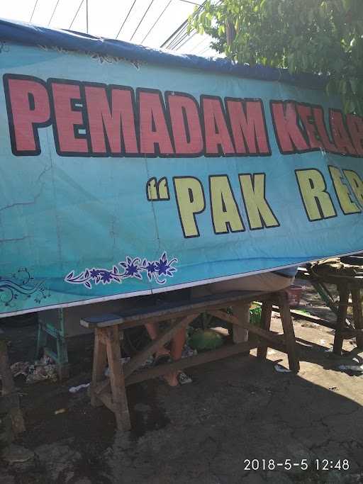 Pemadam Kelaparan Pak Rebo 8