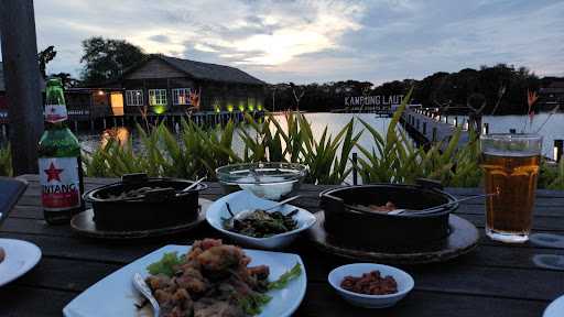 Restoran Kampung Laut 1