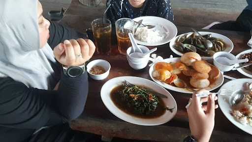 Restoran Tanjung Laut 5