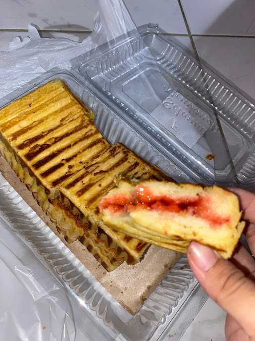 Roti Bakar Alexa 1