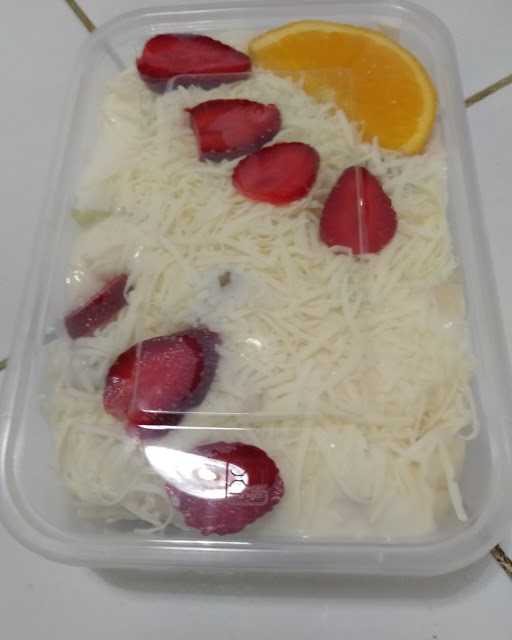 Sulivan Salad Buah Semarang 7