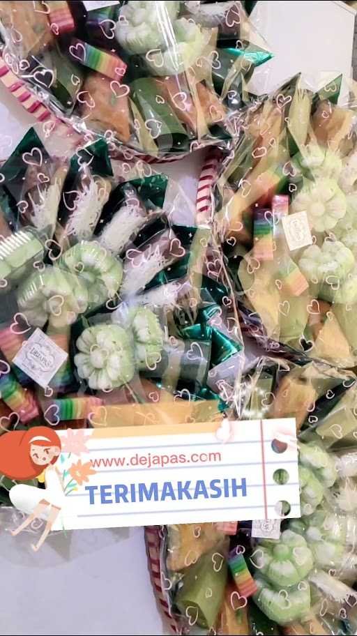 Toko Aneka Dejapas Semarang - Roti, Kue, Snack Dan Jajanan Pasar 3