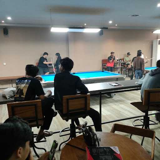 Atlas Billiard 8