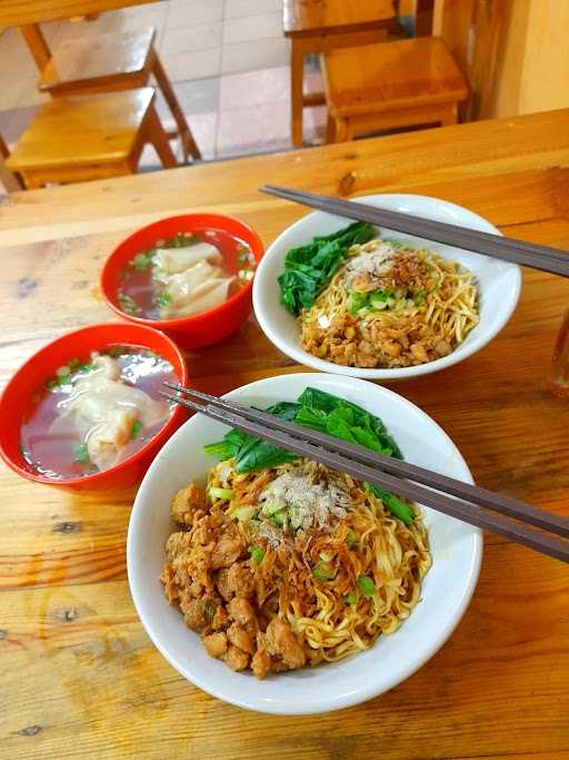 Mie Ayam Supoyo Langgeng By Bakmie Bintaro 5