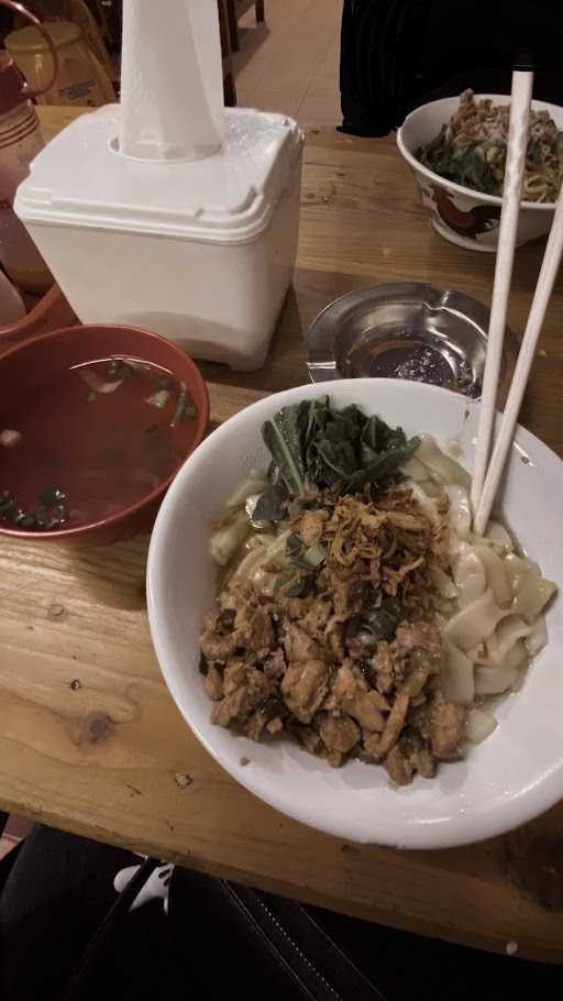 Mie Ayam Supoyo Langgeng By Bakmie Bintaro 3