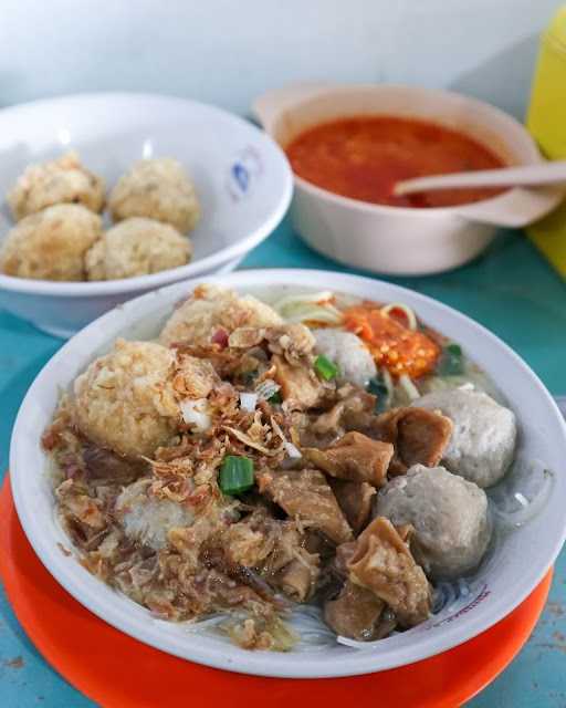 Bakso Iso Sapi Pak Lasino 10