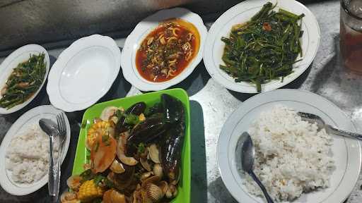 Cahaya Kerang Seafood 4