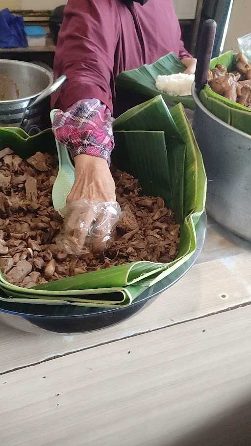 Gudeg Wijilan Yogyakarta Hj. Yetty Semarang 8