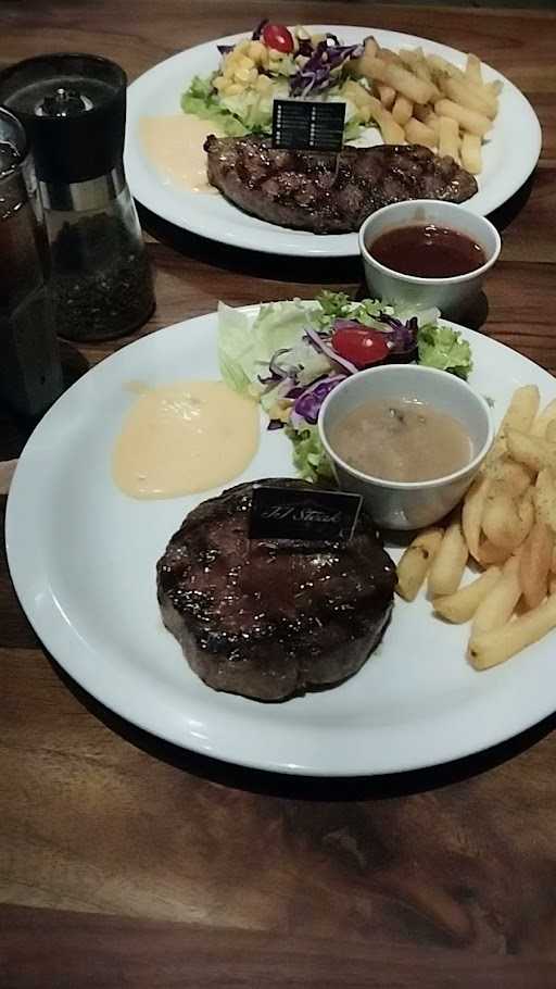 Jjsteak_Therealsteak Erlangga 9