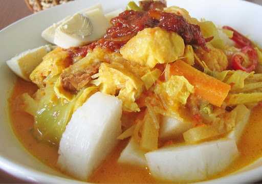 Kang Dadang Ketoprak Betawi & Ketupat Sayur 2