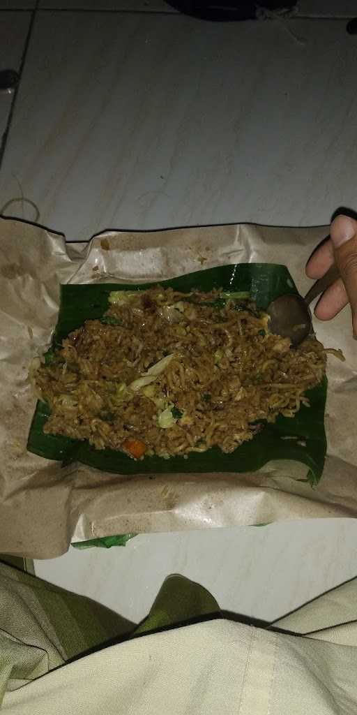 Nasi Goreng Dinosaurus 7