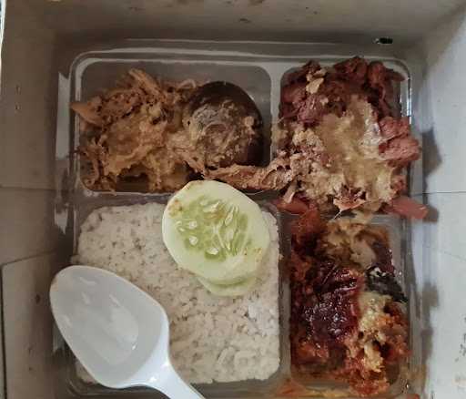 Nasi Gudeg Bu Tini 3