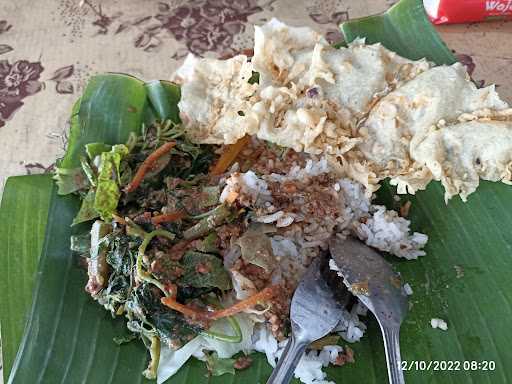 Nasi Pecel Bu Lastri Nganjuk 3