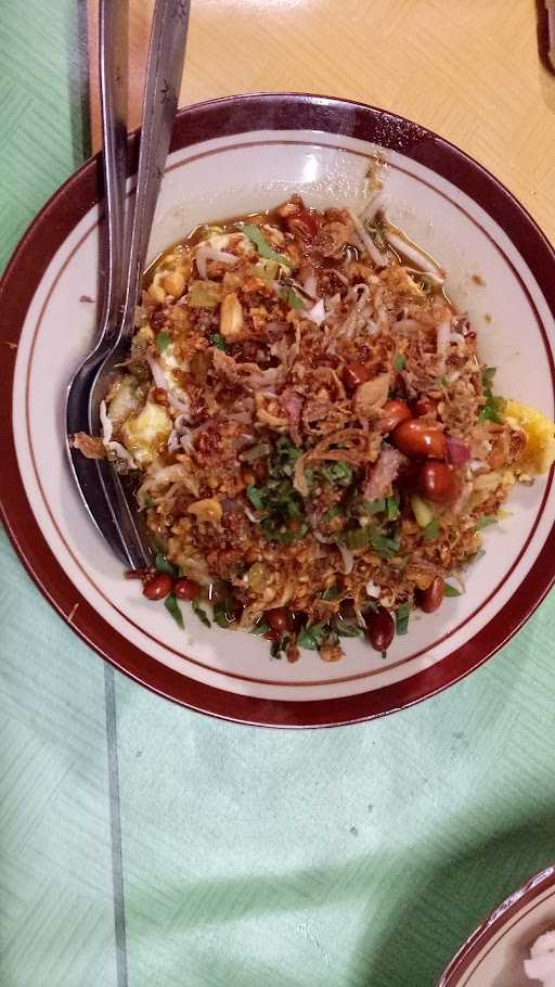 Nasi Pecel Pincuk Godong Jati & Lontong Tahu Blora 1