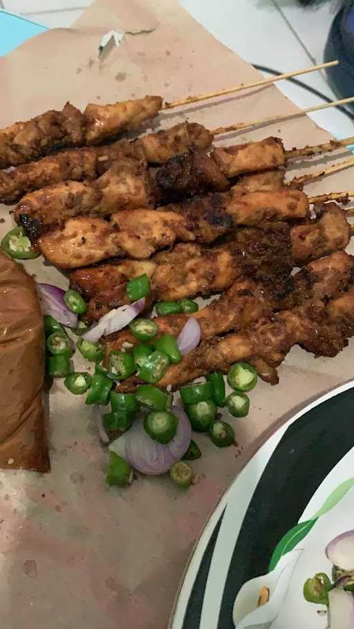 Sate Ayam Pak Budi 4