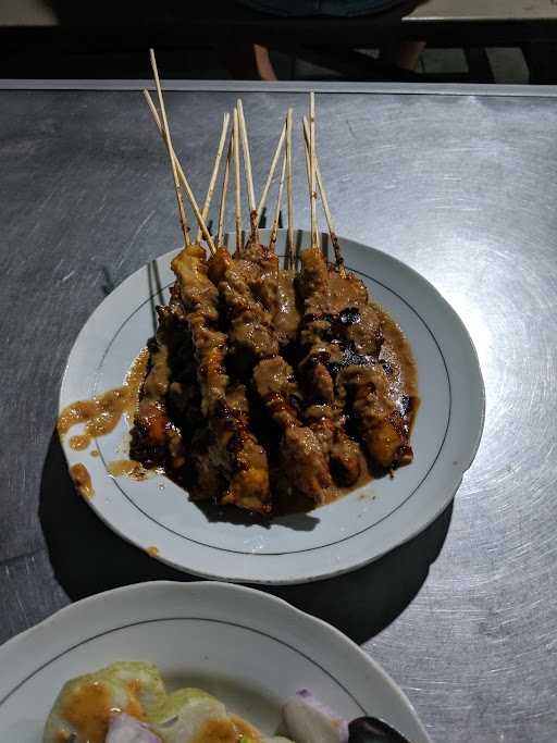 Sate Ayam Pak Budi 10