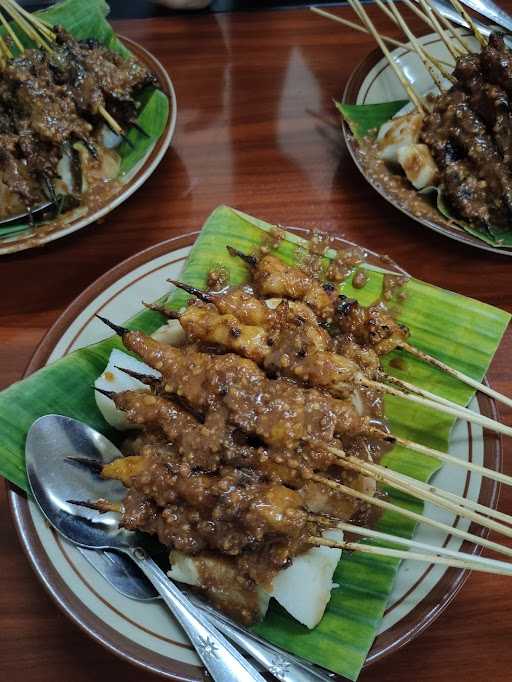 Sate Sapi Suruh 4