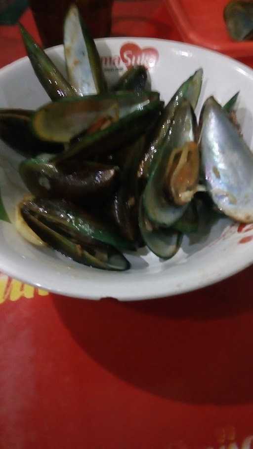 Seafood Nggemeske 8