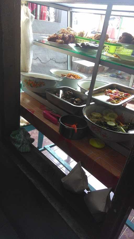 Warung Nasi Rames Mbak Mey 3