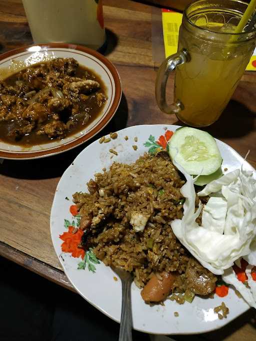 Warung Ojo Dumeh Masakan Seafood 4