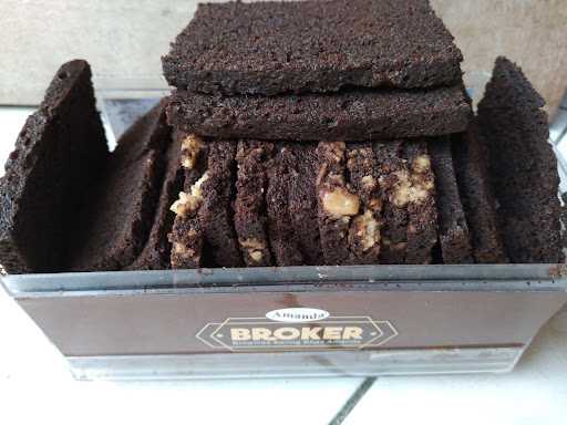 Outlet Amanda Brownies - Semarang 5