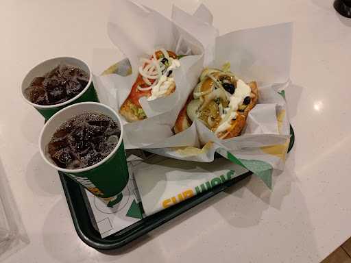 Subway Paragon Mall Semarang 9