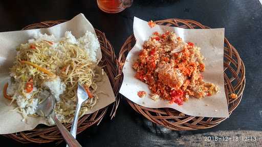 Ayam Geprek Bu Sastro 8