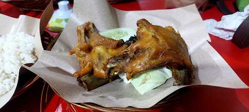 Ayam Goreng Kampung Gama Mbak Tik 9