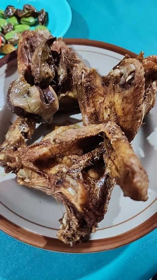 Ayam Goreng Pak Memed 5