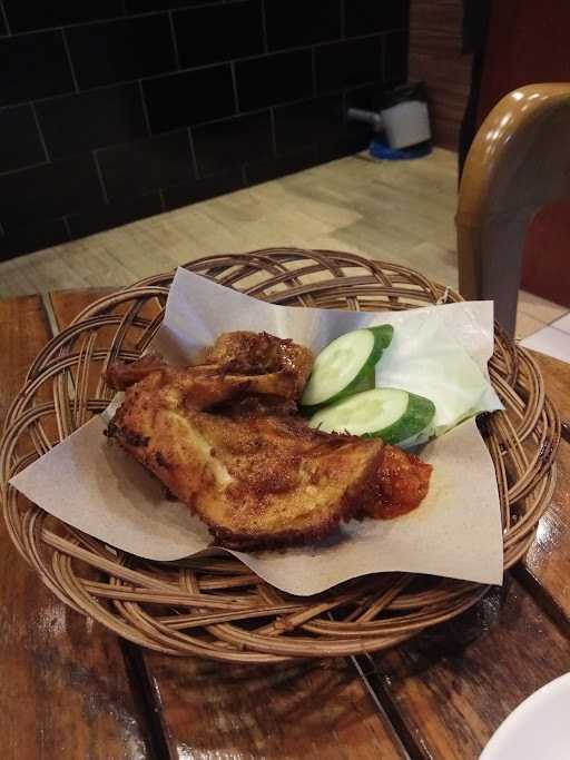 Ayam Goreng Suroboyo 1