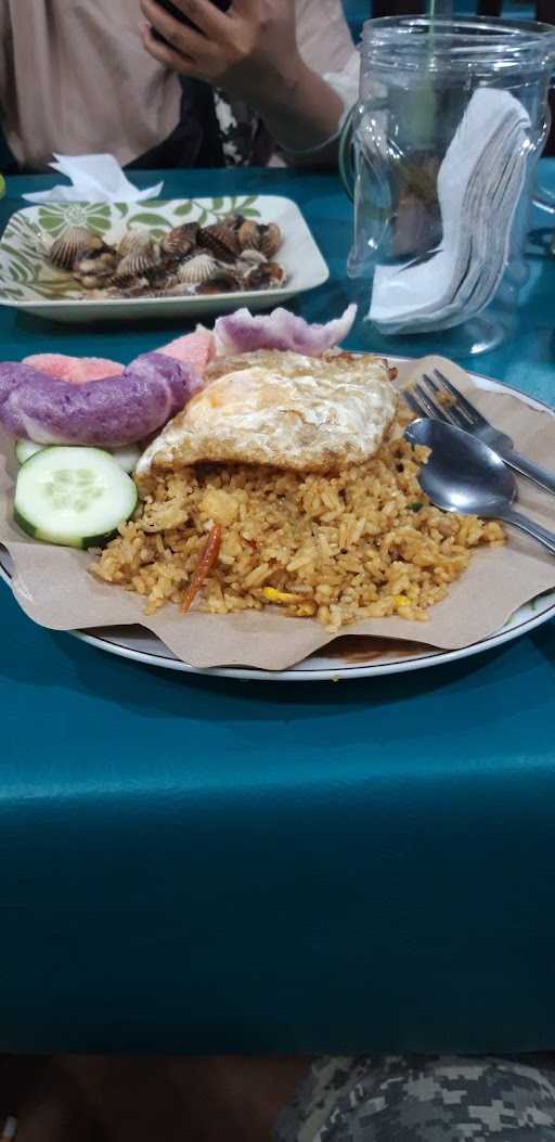 Bakmi Dan Nasi Goreng Bu Lestari 10