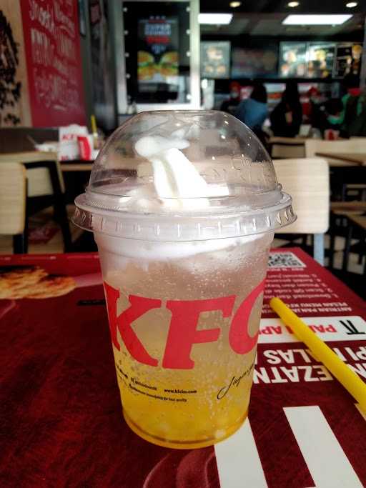 KFC - Pemuda Semarang 6