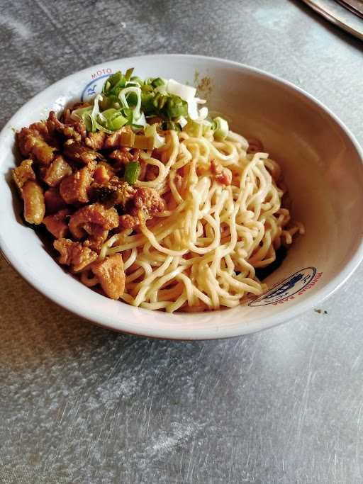 Mie Ayam & Bakso Bu Petruk 4