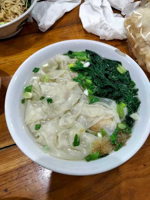 Mie Ayam Bandung Pak Min 9